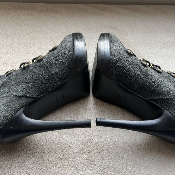 Tory Burch Hamila Dark Gray Distressed Suede Lace Up High Heel Booties Women 6.5 - Picture 4 of 16